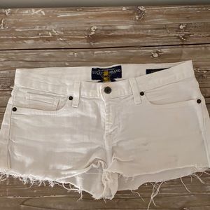 Lucky brand cut off shorts.
